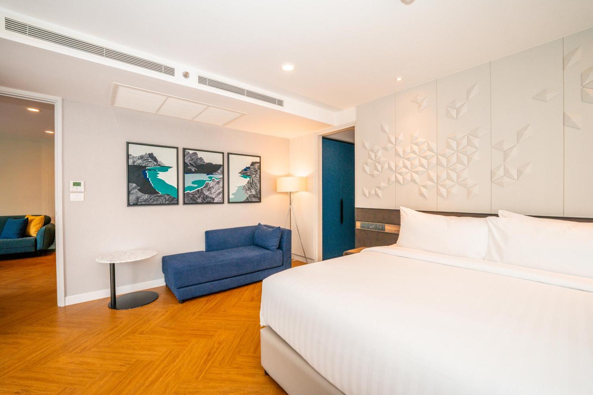 Amanta Hotel & Residence Sathorn Banguecoque Exterior foto