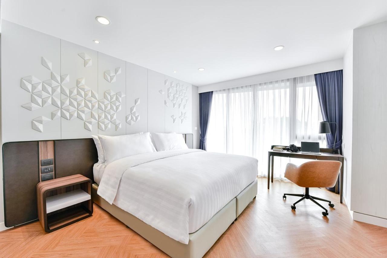 Amanta Hotel & Residence Sathorn Banguecoque Exterior foto